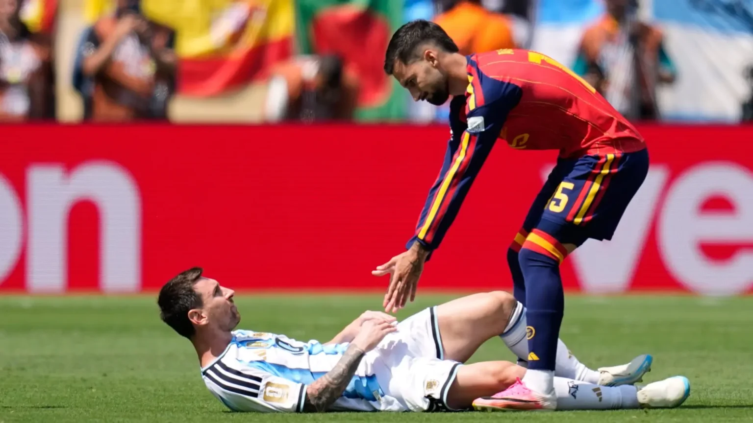 Álex Baena hace historia al conquistar Eurocopa, Juegos Olímpicos y Mundial de forma consecutiva Álex Baena hace historia al conquistar Eurocopa, Juegos Olímpicos y Mundial de forma consecutiva