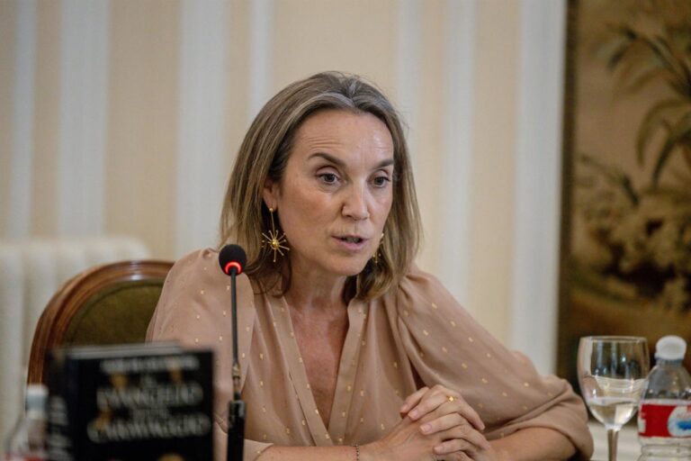 Análisis editorial: imposibilidad de redactar artículo sobre política española por falta de información verificada Análisis editorial: imposibilidad de redactar artículo sobre política española por falta de información verificada