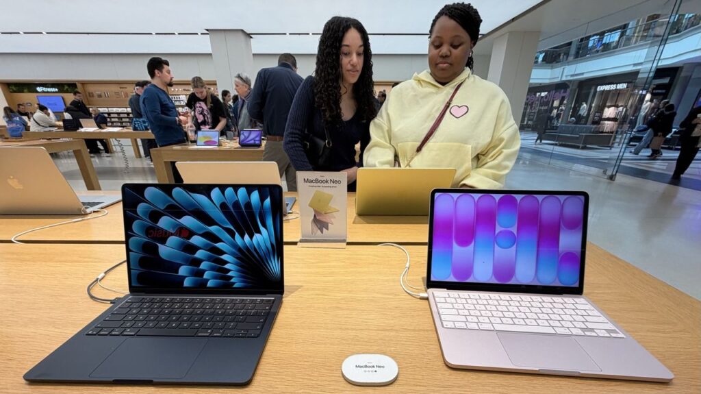 Apple y Microsoft elevan precios hasta 50% por escasez de memoria RAM impulsada por centros de IA