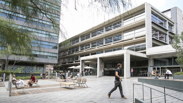 Barcelona impulsará formación profesional especializada en tecnología de semiconductores a partir de 2027