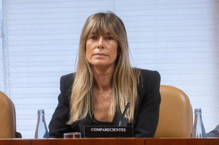 Acusación popular solicita que Begoña Gómez testifique en investigación sobre contrato de Barrabés Acusación popular solicita que Begoña Gómez testifique en investigación sobre contrato de Barrabés