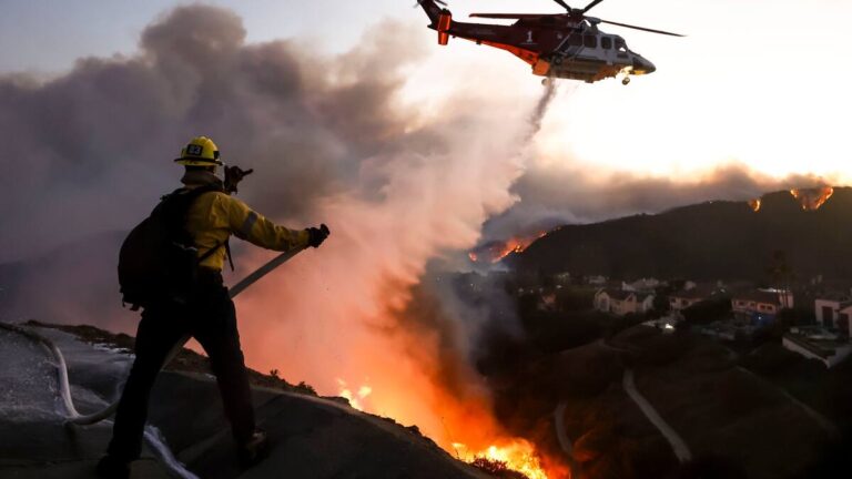 UGT denuncia que las comunidades autónomas incumplieron el plazo para implementar las leyes de bomberos forestales UGT denuncia que las comunidades autónomas incumplieron el plazo para implementar las leyes de bomberos forestales