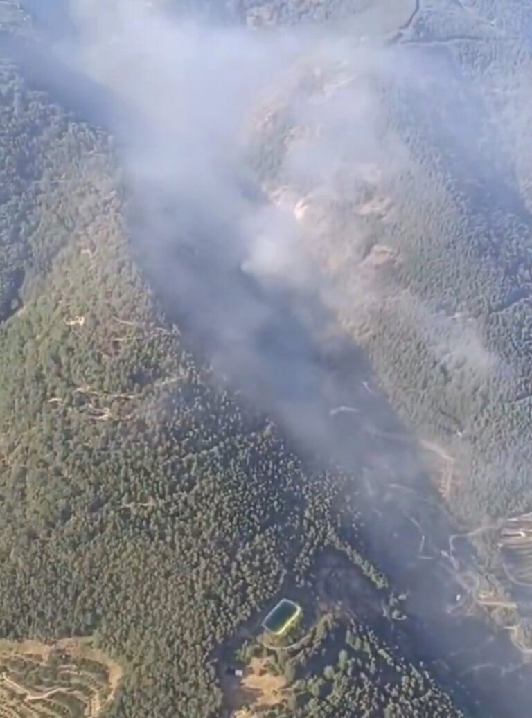 Plan Infoex controla incendio forestal declarado en Tornavacas, Cáceres Plan Infoex controla incendio forestal declarado en Tornavacas, Cáceres