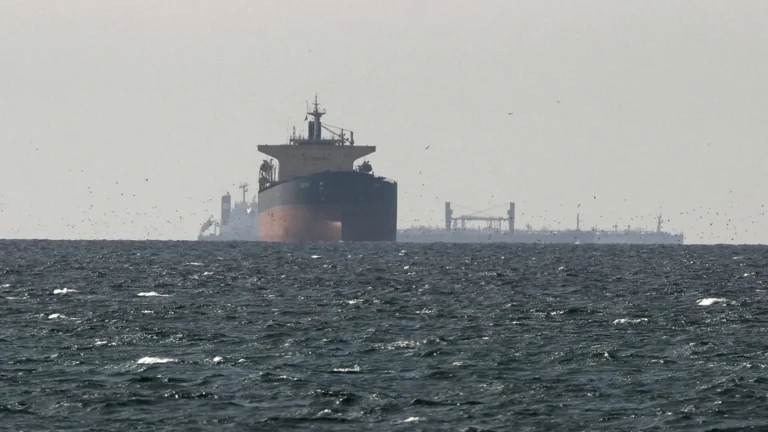 Estados Unidos cancela autorización para operaciones de petróleo iraní tras ataques en el estrecho de Ormuz Estados Unidos cancela autorización para operaciones de petróleo iraní tras ataques en el estrecho de Ormuz