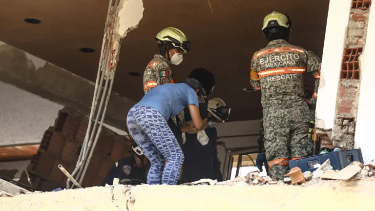 Aumentan a 40 los españoles fallecidos tras terremotos en Venezuela; 138 continúan desaparecidos Aumentan a 40 los españoles fallecidos tras terremotos en Venezuela; 138 continúan desaparecidos