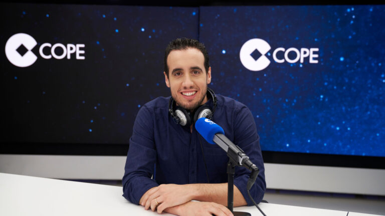 Experto tecnológico desmiente mitos sobre las VPN y ofrece consejos de seguridad digital para vacaciones Experto tecnológico desmiente mitos sobre las VPN y ofrece consejos de seguridad digital para vacaciones