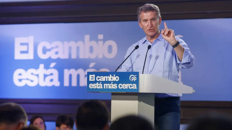 Feijóo acusa al Gobierno de impulsar cambios migratorios sin capacidad estatal para gestionarlos Feijóo acusa al Gobierno de impulsar cambios migratorios sin capacidad estatal para gestionarlos