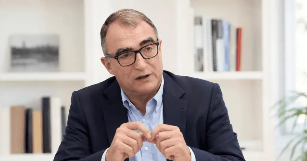 Josep Bernabéu-Mestre recibe el Premio Nacional de Gastronomía a la Investigación e Innovación 2026 Josep Bernabéu-Mestre recibe el Premio Nacional de Gastronomía a la Investigación e Innovación 2026