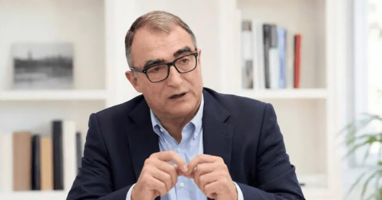Josep Bernabéu-Mestre recibe el Premio Nacional de Gastronomía a la Investigación e Innovación 2026 Josep Bernabéu-Mestre recibe el Premio Nacional de Gastronomía a la Investigación e Innovación 2026