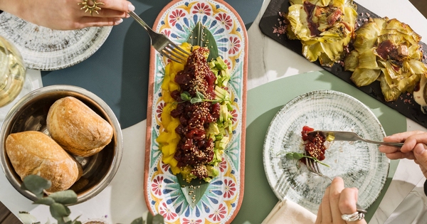 La tapa en Madrid: un fenómeno cultural que trasciende la gastronomía La tapa en Madrid: un fenómeno cultural que trasciende la gastronomía