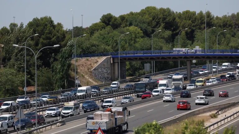 España prepara Operación Verano 2026 con 104 millones de desplazamientos y dispositivo especial por eclipse solar España prepara Operación Verano 2026 con 104 millones de desplazamientos y dispositivo especial por eclipse solar
