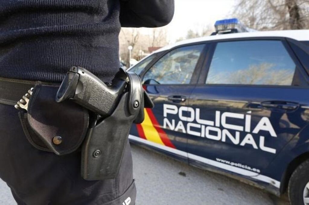 Policía Nacional detiene a 14 personas por blanqueo de narcotráfico, dos de ellas son agentes Policía Nacional detiene a 14 personas por blanqueo de narcotráfico, dos de ellas son agentes