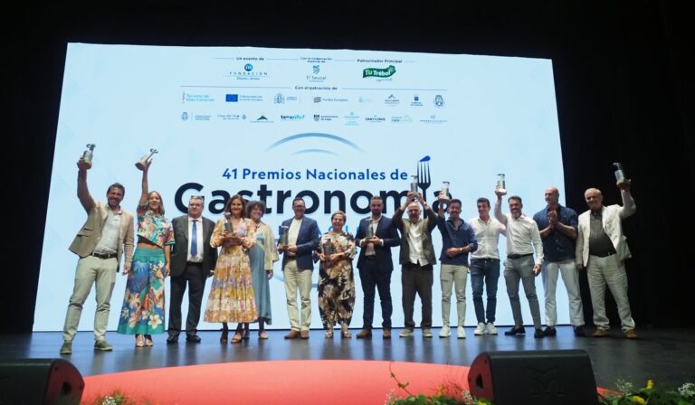 La Fundación DIARIO DE AVISOS entrega la edición 41 de los Premios Nacionales de Gastronomía La Fundación DIARIO DE AVISOS entrega la edición 41 de los Premios Nacionales de Gastronomía