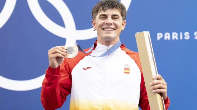 Pau Echaniz denuncia el robo de su medalla de bronce olímpica conseguida en París 2024 Pau Echaniz denuncia el robo de su medalla de bronce olímpica conseguida en París 2024