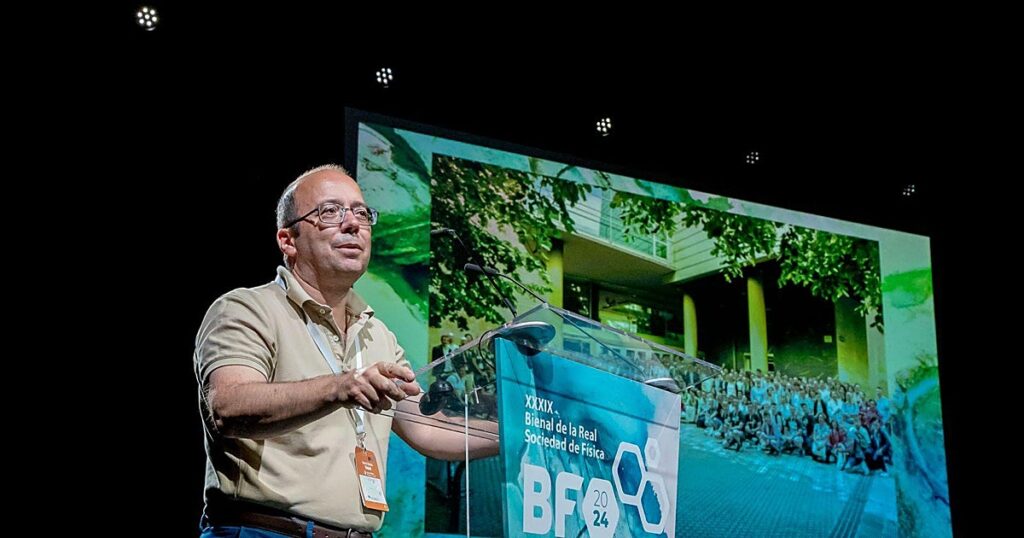 Sevilla acoge la XL Reunión Bienal de Física con más de 500 especialistas Sevilla acoge la XL Reunión Bienal de Física con más de 500 especialistas