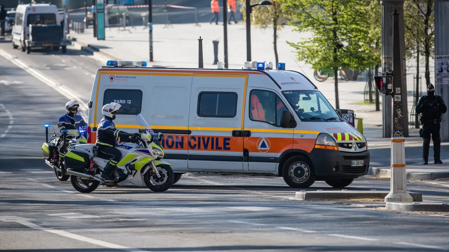 Choque de telecabina con grúa deja 23 heridos en estación de esquí francesa Choque de telecabina con grúa deja 23 heridos en estación de esquí francesa