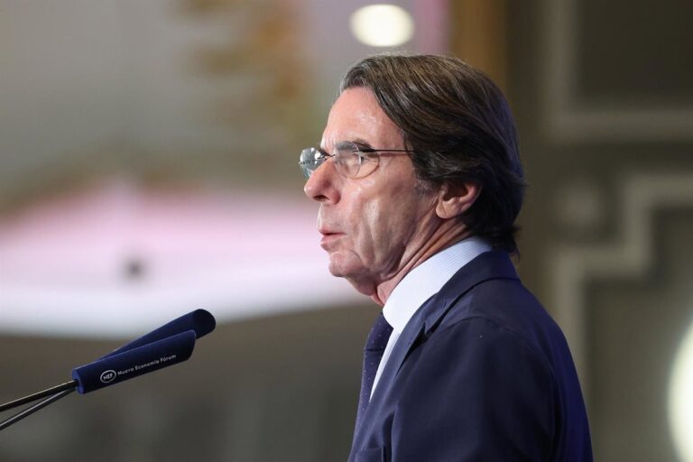 José María Aznar visitará Ceuta en pleno contexto de crisis migratoria José María Aznar visitará Ceuta en pleno contexto de crisis migratoria