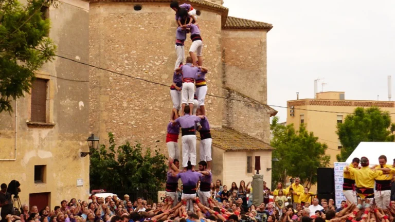 Cataluña se consolida como la región más visitada de España con siete atractivos que cautivan a millones de turistas Cataluña se consolida como la región más visitada de España con siete atractivos que cautivan a millones de turistas