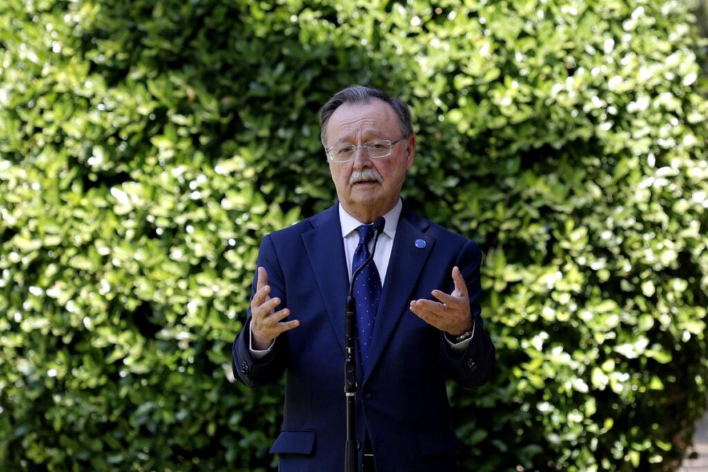 Presidente de Ceuta advierte que permanecerían 6 mil migrantes irregulares en la ciudad autónoma Presidente de Ceuta advierte que permanecerían 6 mil migrantes irregulares en la ciudad autónoma