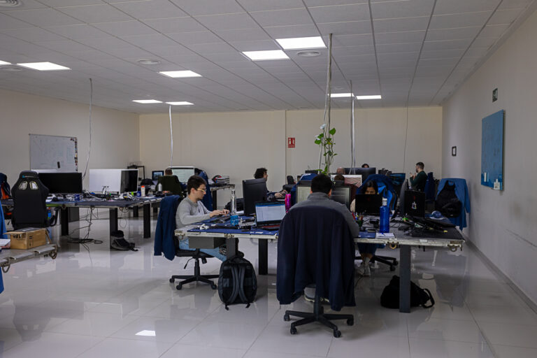 Empresa española desarrolla tecnología para evacuar heridos con drones autónomos en zonas de riesgo Empresa española desarrolla tecnología para evacuar heridos con drones autónomos en zonas de riesgo