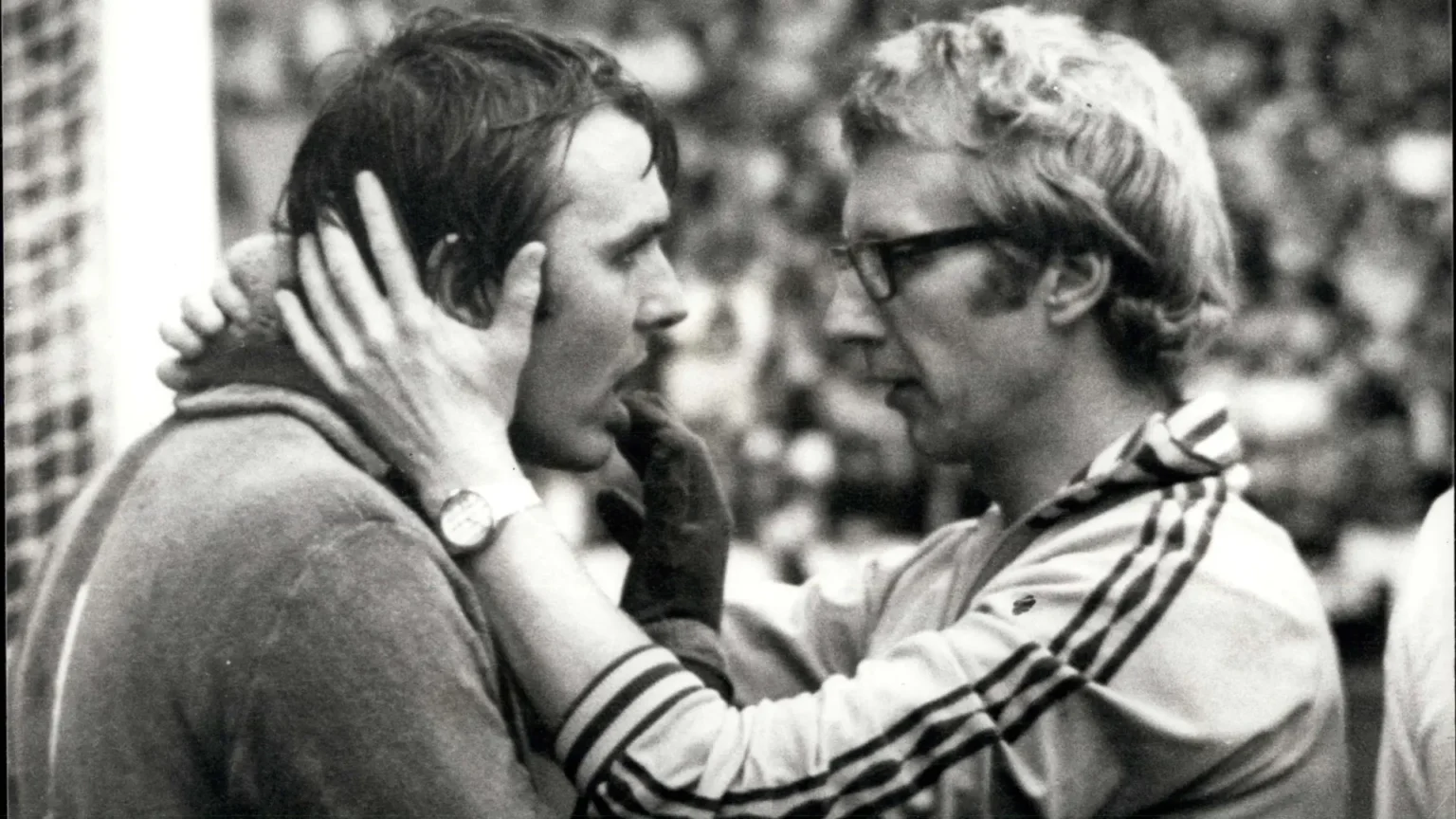 Fallece a los 78 años Jimmy Rimmer, legendario portero campeón de Europa con el Aston Villa Fallece a los 78 años Jimmy Rimmer, legendario portero campeón de Europa con el Aston Villa