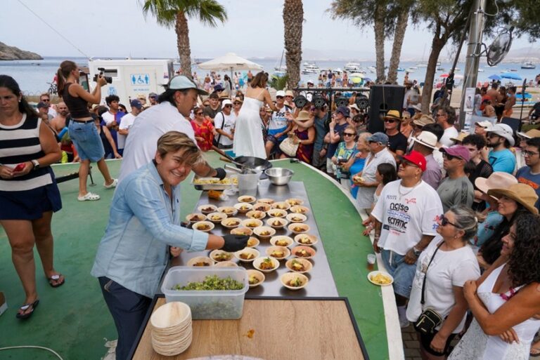 La Azohía celebra su primera Feria de la Almadraba con gastronomía y tradición pesquera milenaria La Azohía celebra su primera Feria de la Almadraba con gastronomía y tradición pesquera milenaria