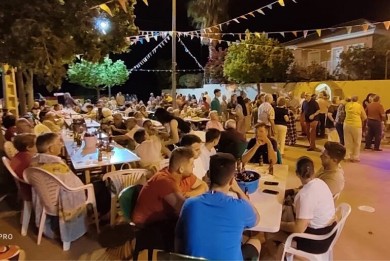 El Rincón de Sumiedo organiza fiestas patronales con música, gastronomía y cine al aire libre