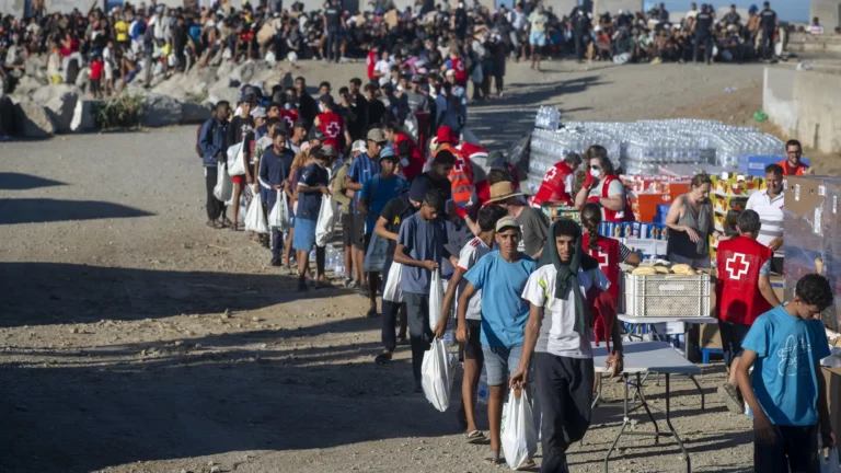 Comisión Europea tramitará como prioridad la solicitud de España para fondos de emergencia por crisis migratoria en Ceuta Comisión Europea tramitará como prioridad la solicitud de España para fondos de emergencia por crisis migratoria en Ceuta