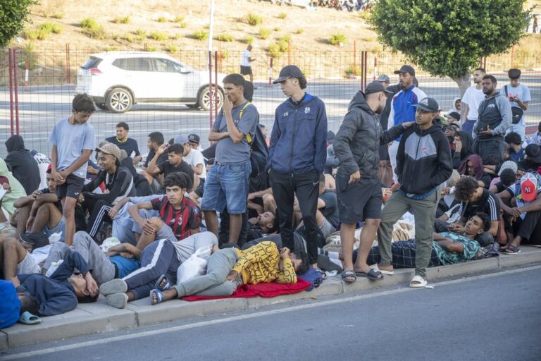 Interior refuerza el dispositivo de triaje migratorio en Ceuta para agilizar procesos de asilo y devoluciones Interior refuerza el dispositivo de triaje migratorio en Ceuta para agilizar procesos de asilo y devoluciones