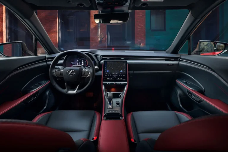 Lexus LBX 2026 recibe actualización tecnológica con pantalla digital de 12,3 pulgadas y conectividad inalámbrica Lexus LBX 2026 recibe actualización tecnológica con pantalla digital de 12,3 pulgadas y conectividad inalámbrica