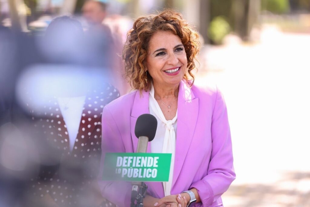 María Jesús Montero asume portavocía adjunta en el Senado mientras mantiene su cargo en Andalucía María Jesús Montero asume portavocía adjunta en el Senado mientras mantiene su cargo en Andalucía