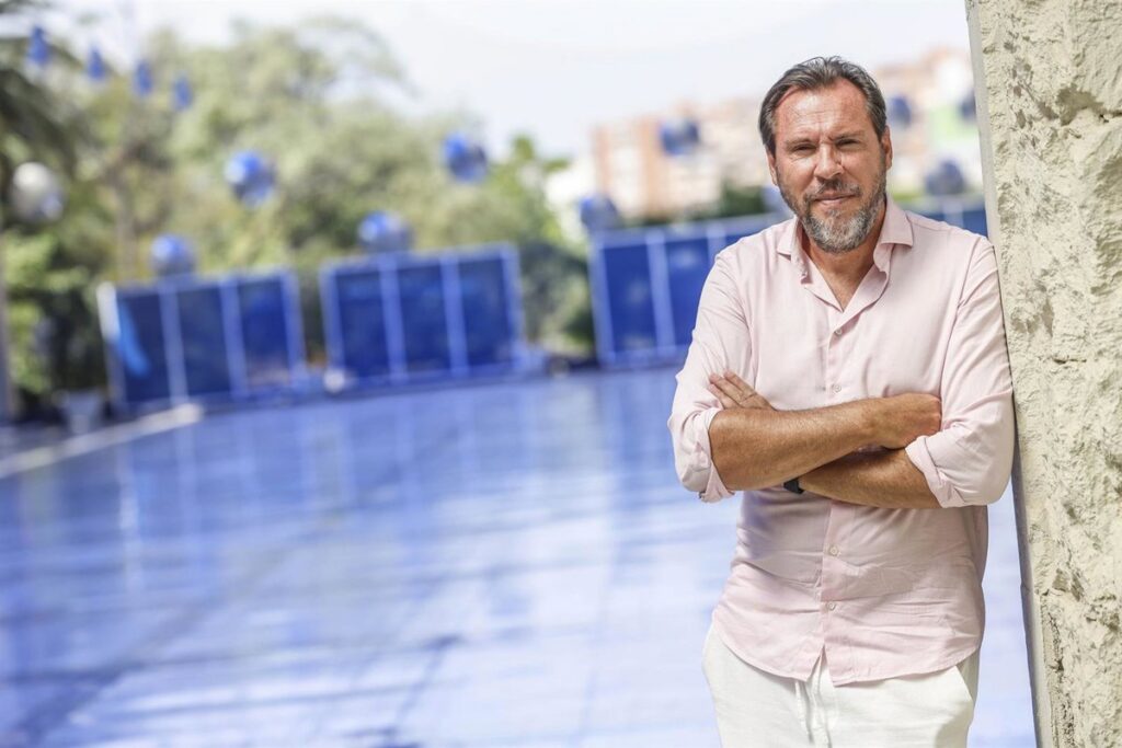 Óscar Puente deja abierta la posibilidad de presentarse tras situar el relevo de Sánchez al final de la próxima legislatura Óscar Puente deja abierta la posibilidad de presentarse tras situar el relevo de Sánchez al final de la próxima legislatura