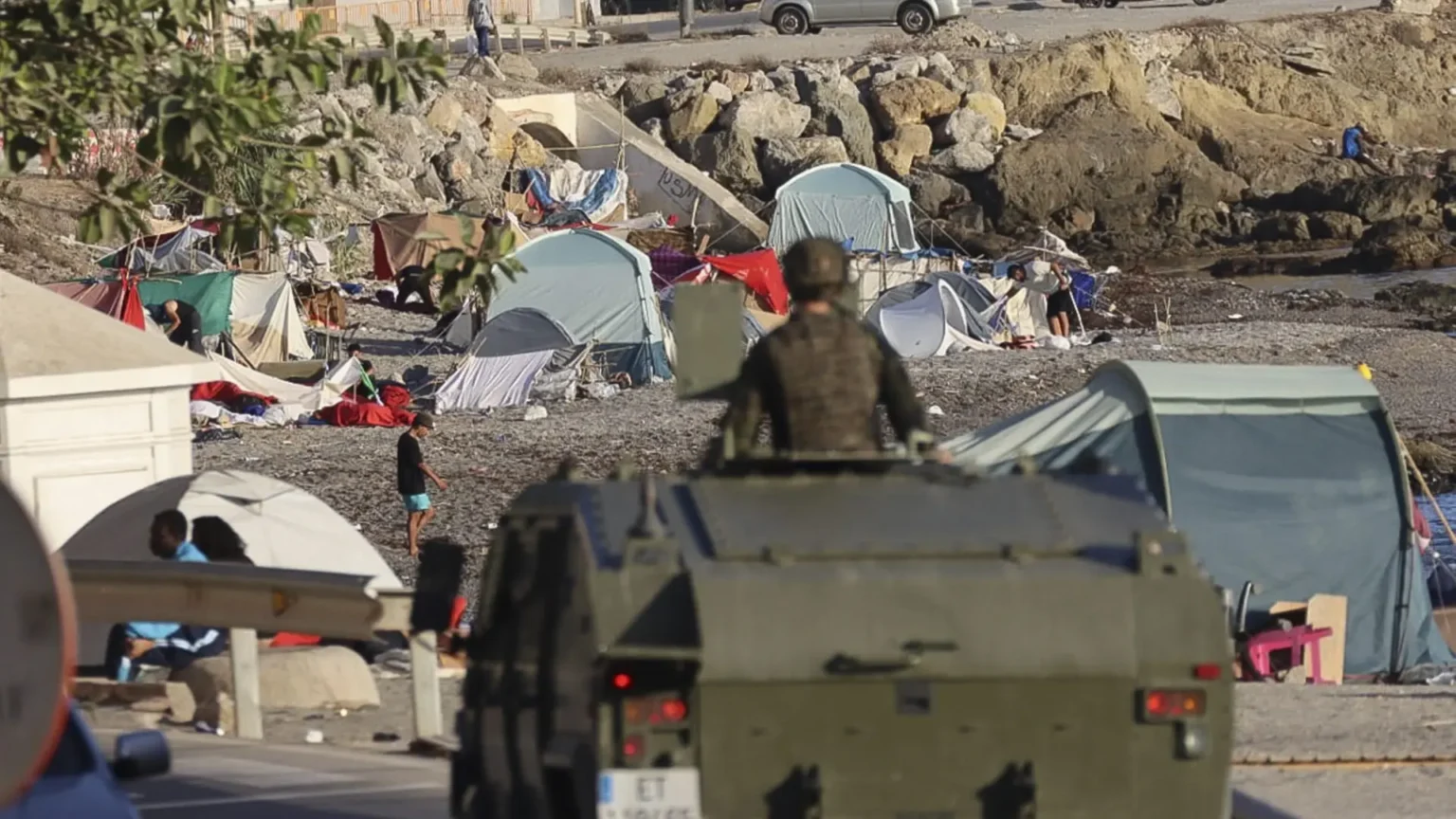 PP exige al Gobierno otorgar estatus de agentes de autoridad a militares tras emboscada en Ceuta PP exige al Gobierno otorgar estatus de agentes de autoridad a militares tras emboscada en Ceuta