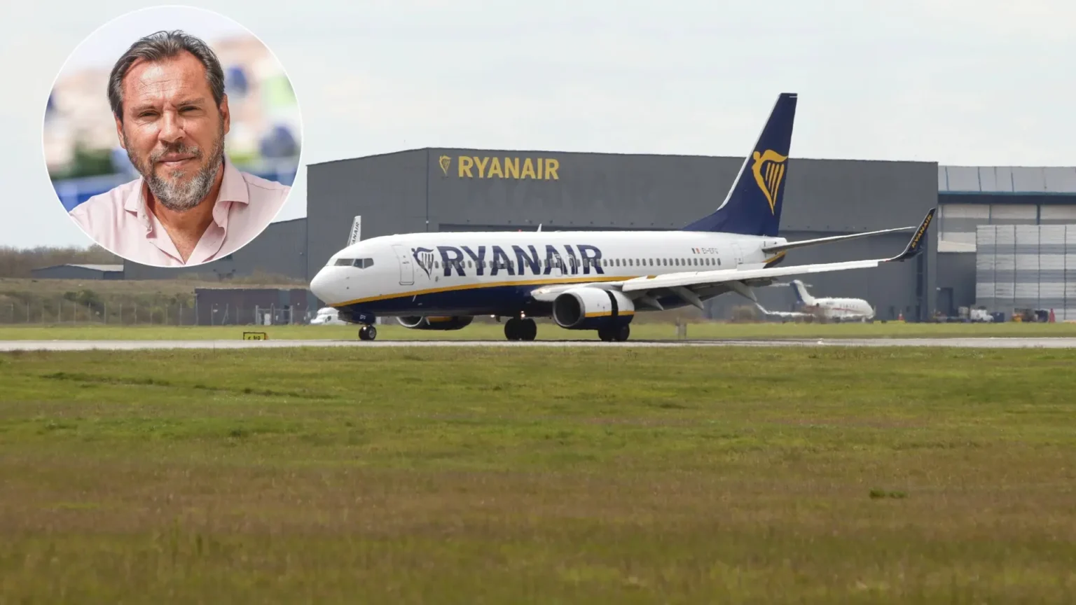 Óscar Puente acusa a Ryanair de disfrazar sus problemas de flota con presión sobre tasas aeroportuarias