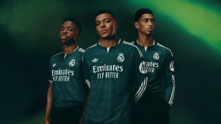 Real Madrid recupera el verde oscuro en su nueva segunda equipación para la temporada 2026-27 Real Madrid recupera el verde oscuro en su nueva segunda equipación para la temporada 2026-27