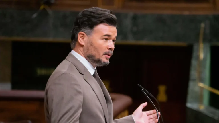Gabriel Rufián pide a la izquierda discursos sólidos sobre orden, seguridad y migración Gabriel Rufián pide a la izquierda discursos sólidos sobre orden, seguridad y migración