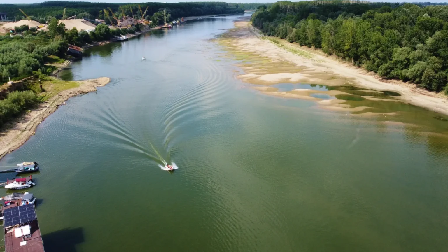 Rumania desconectará un reactor nuclear por nivel histórico del río Danubio Rumania desconectará un reactor nuclear por nivel histórico del río Danubio
