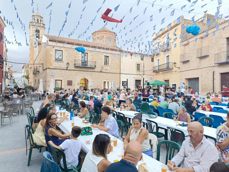 Sant Jordi cierra su programación de verano con exitosa edición de Degusta Culturas