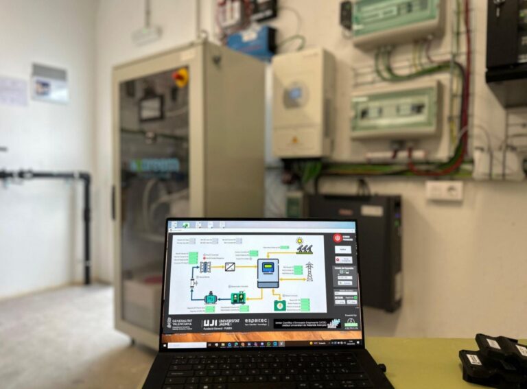 Desarrollan sistema inteligente para gestionar hidrógeno verde a partir de energía solar Desarrollan sistema inteligente para gestionar hidrógeno verde a partir de energía solar