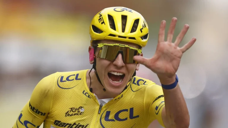Tadej Pogacar conquista su quinto Tour de Francia e iguala récord histórico de cinco leyendas del ciclismo Tadej Pogacar conquista su quinto Tour de Francia e iguala récord histórico de cinco leyendas del ciclismo