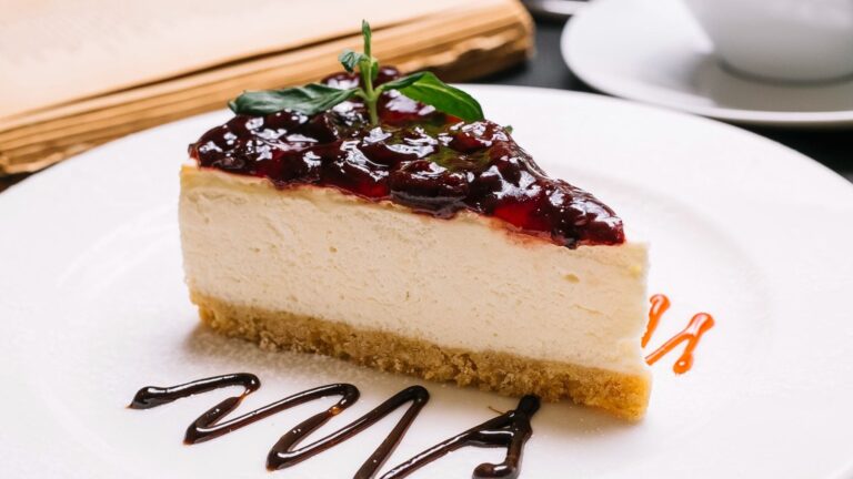 El secreto de la auténtica tarta de queso vasca según chefs del País Vasco: nata y queso azul El secreto de la auténtica tarta de queso vasca según chefs del País Vasco: nata y queso azul