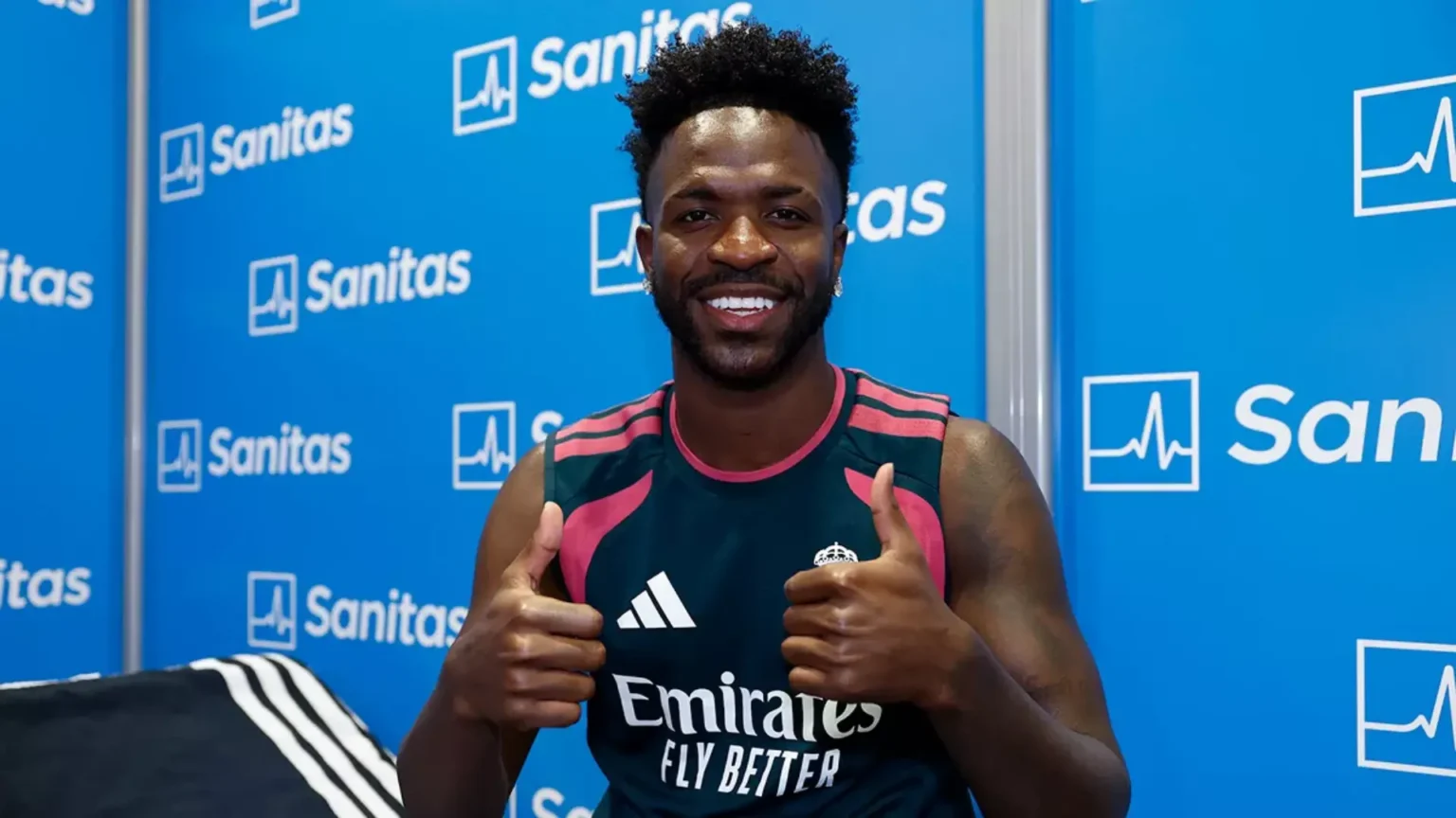 Vinícius Jr se reincorpora al Real Madrid de Mourinho en medio de la incertidumbre por su renovación Vinícius Jr se reincorpora al Real Madrid de Mourinho en medio de la incertidumbre por su renovación