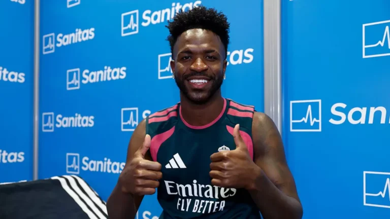 Vinícius Jr se reincorpora al Real Madrid de Mourinho en medio de la incertidumbre por su renovación Vinícius Jr se reincorpora al Real Madrid de Mourinho en medio de la incertidumbre por su renovación